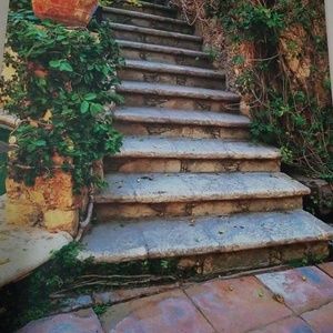 Meet your Posher, Kara